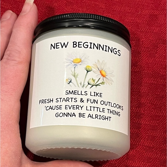 Wompolle New Beginnings scented candle - Picture 4 of 6